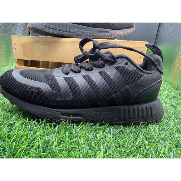 Adidas Runners - Black - Size 6M main image 7